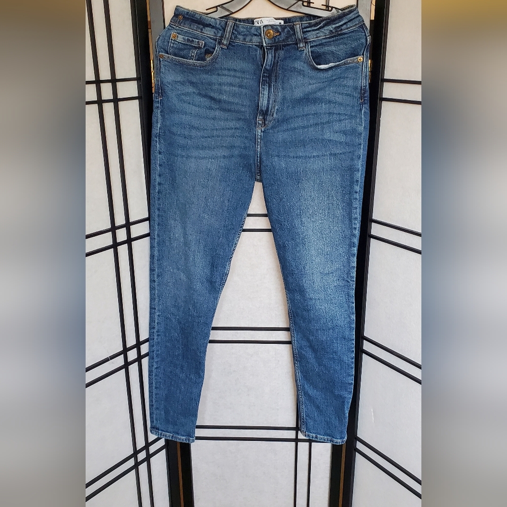 Zara Women's Blue Jeans